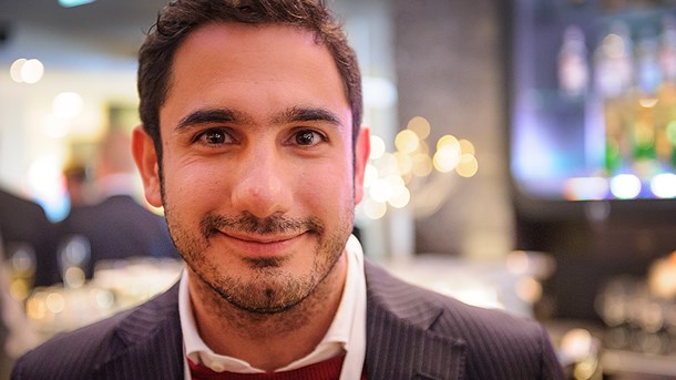 Civilminister Ardalan Shekarabi (S) kan vara nöjd. Fastighetsmäklarinspektionen, Kronofogden, Fastighetsmäklarinspektionen, Myndigheten för Kulturanalys och Inspektionen för socialförsäkringen har inga problem att hitta ny kompetent personal på de nya orterna.