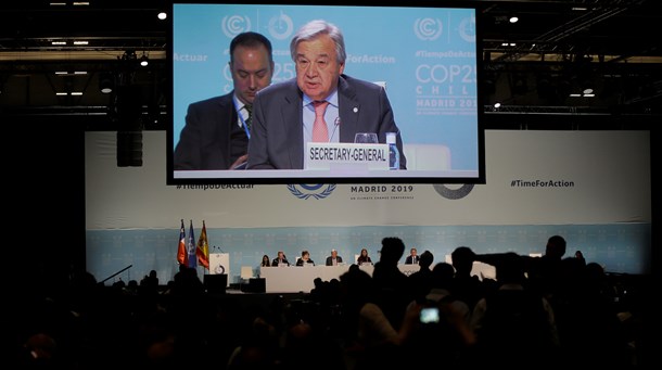 FN:s generalsekreterare Antonio Guterres talar vid klimattoppmötet i Madrid.