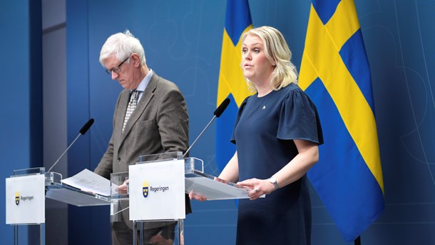 Corona: Pressträff med socialminister Lena Hallengren (30 april)