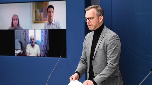 Inrikesminister Mikael Damberg (S) vid pressträffen där MSB:s nya uppdrag presenterades.