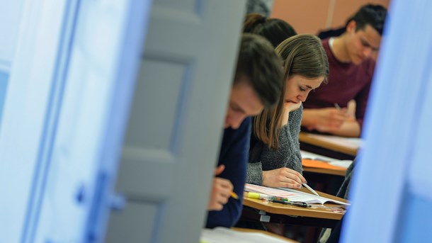 Replik: Fanatisk fixering vid högskoleprovet från M-studenterna