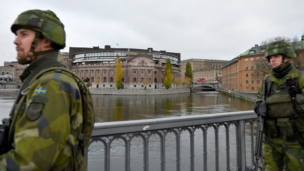 Försvarsutskottet: Frågorna som partierna fokuserar på i år