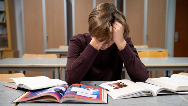 Det förebyggande arbetet som enligt skollagen ska vara elevhälsans främsta fokus prioriteras ofta bort, skriver debattören.