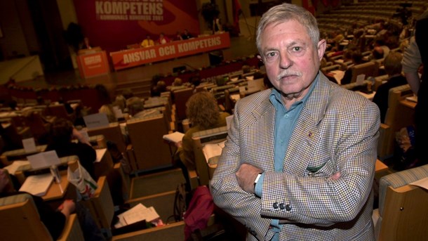 Sigvard Marjasin vid Kommunals kongress år 2001.