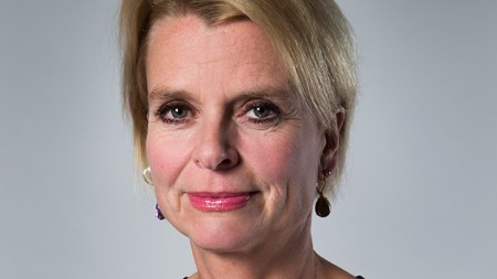 Barn- och äldreminister Åsa Regnér låter IVO överskrida sitt anslag för att kunna öka tempot med att godkänna nya HVB-hem, däremot gav inte Regnér något löfte till myndigheten om ökade resurser för tillsynen.