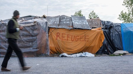 Kommuner ska inte längre kunna säga nej till att ta emot flyktingar som har 
fått uppehållstillstånd, enligt det lagförslag som nu ska granskas av juristerna i Lagrådet.