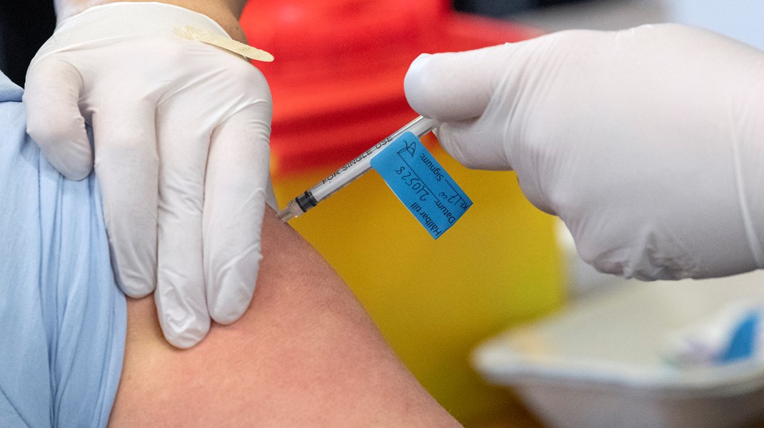 V-ledamöter om vaccin: Pausa patenträttigheterna