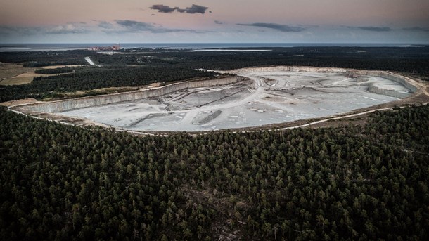 Myndigheter underkänner regeringens nödåtgärd för Cementa