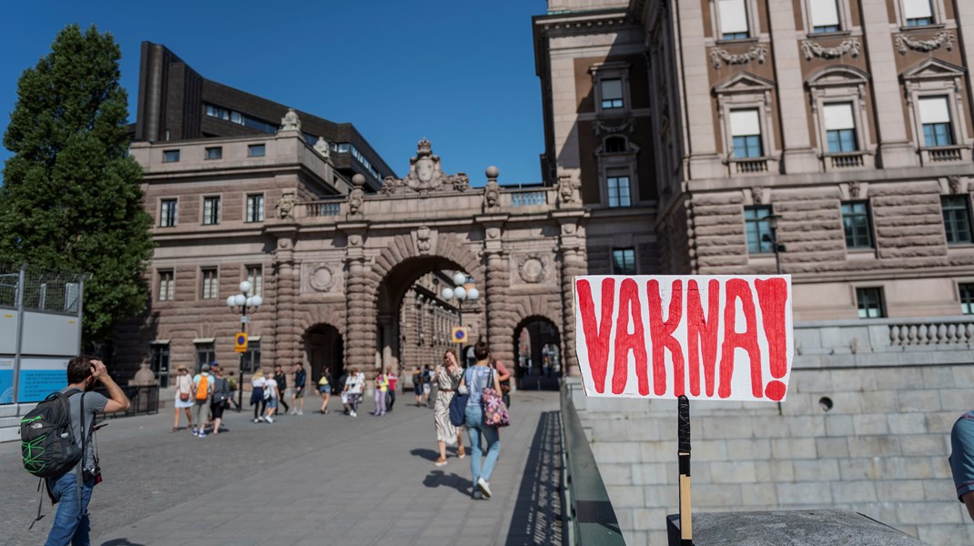 ”Omställning av industri och transporter är inte ett sätt att gömma klimatfrågan. Det är att ta den på det allvar som den förtjänar.”