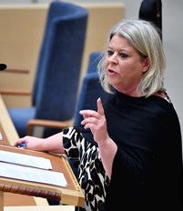 Camilla Waltersson Grönvall (M).