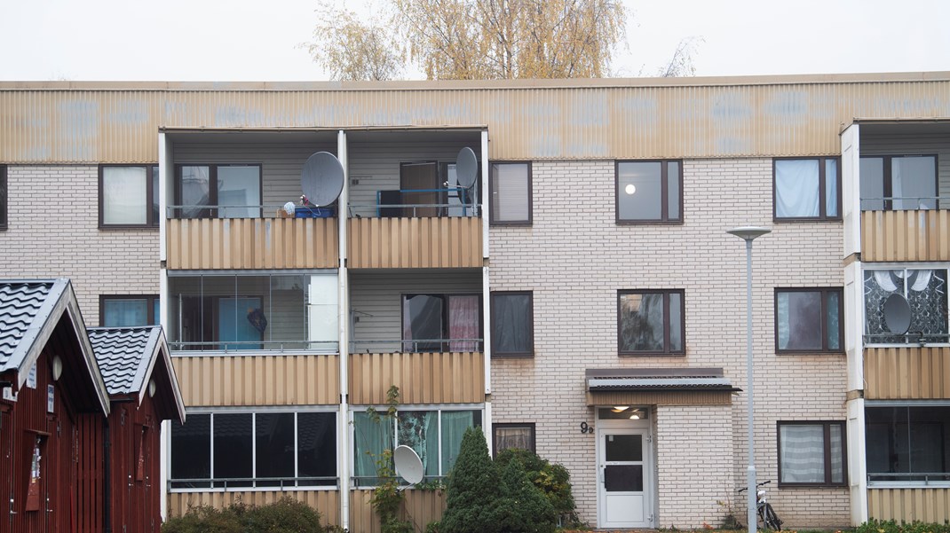 En stor del av landets bostäder har fortfarande alldeles för hög halt radon i inomhusluften, skriver debattören.