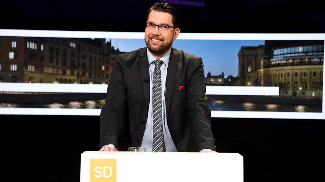 L: Åkesson visar varför biståndspolitiken behöver enprocentsmålet