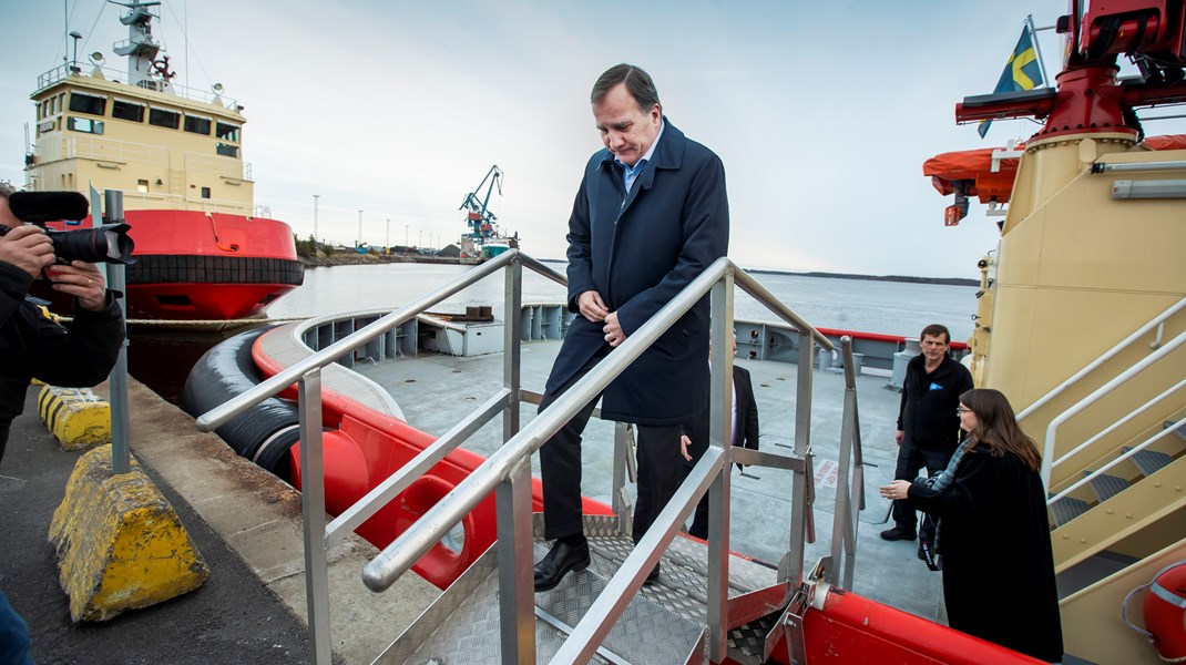 Överblick: Löfven KU-anmäls och C nära att rädda kommande regering