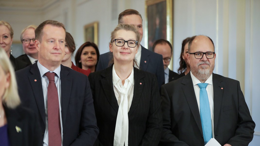 Anders Ygeman, integrations- och migrationsminister samt idrottsminister, Lina Axelsson Kihlblom, skolminister och Karl-Petter Thorwaldsson, näringsminister i Magdalena Anderssons (S) nya regering.