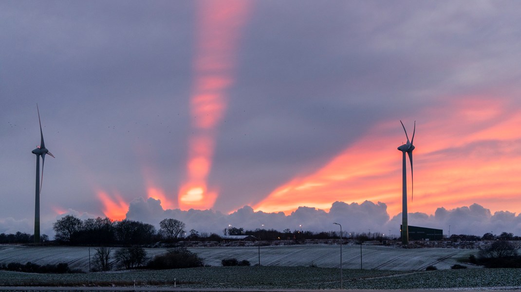 Ökad elproduktion till följd av klimatomställningen kommer att kräva större satsningar på vindkraft, skriver ett 40-tal forskare i en ny rapport. 