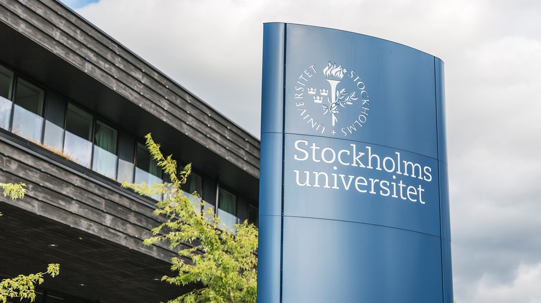 Universitetstiteln riskerar att bli just det: bara en titel, skriver debattören. 