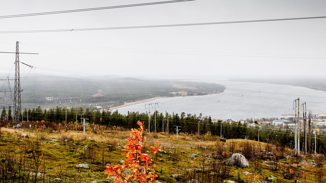 Kärnkraften ska avvecklas medan vattenkraften bara får byggas ut marginellt. Vi står inför stora utmaningar, skriver debattörerna.