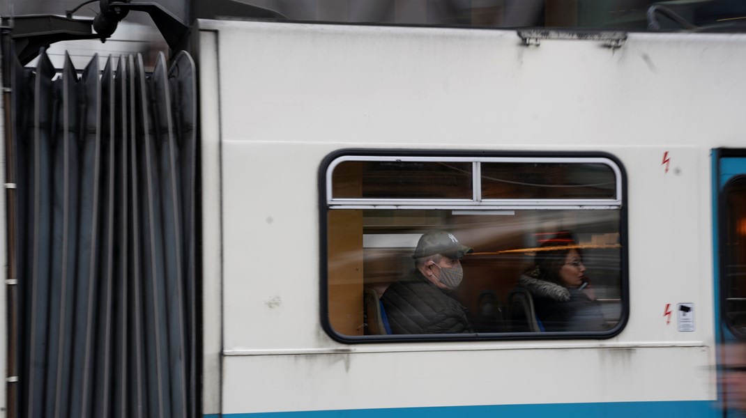 Politisk strid om hembesök av socialtjänsten – partier anmäler nämnden till JO