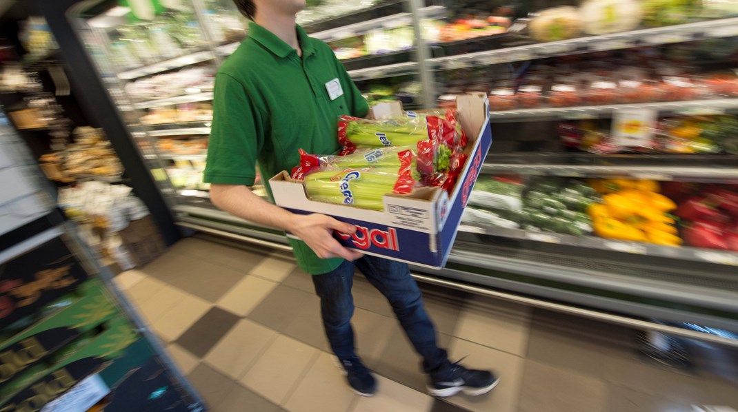 Vissa arbetsplatser är oroliga för smittorisken, men det är något Johanna Redelius och hennes kolleger märker minskar mer och mer.