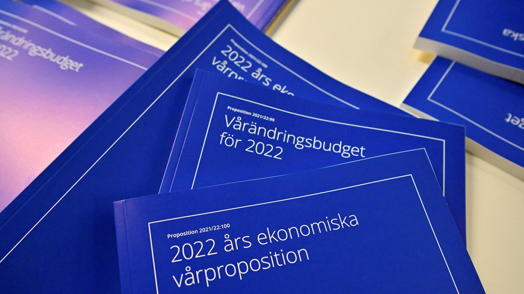 Regeringen vill lägga 77 miljoner på att förstärka post och elektronisk kommunikation.