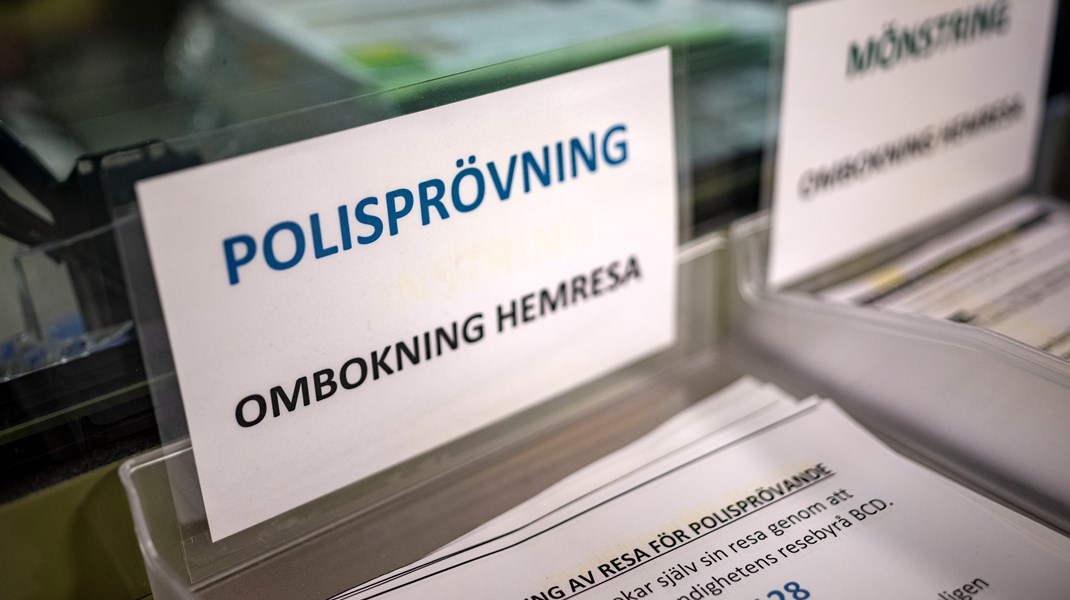 Överblick: Sparkade hoppar mellan kommuner och polisen sänker begåvningskrav