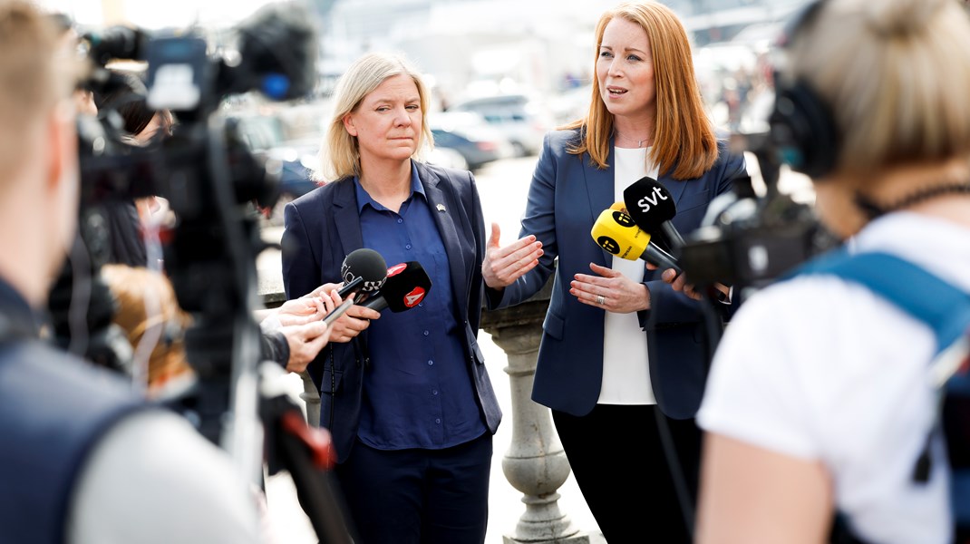 Statsminister Magdalena Andersson (S) och Centerns partiledare Annie Lööf (C).