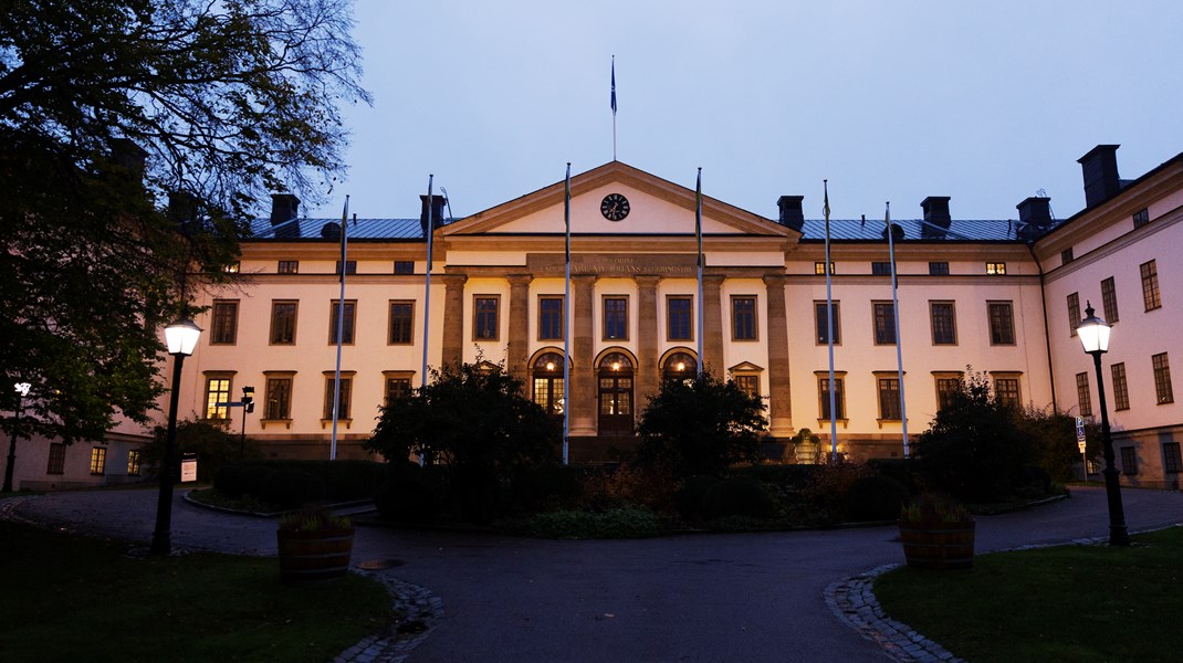 Neuro Stockholm kommer alltså fortsättningsvis att inkludera samtliga partier i framtida utfrågningar och debatter, skriver representanter för Neuro riksförbund och Neuro Stockholm.