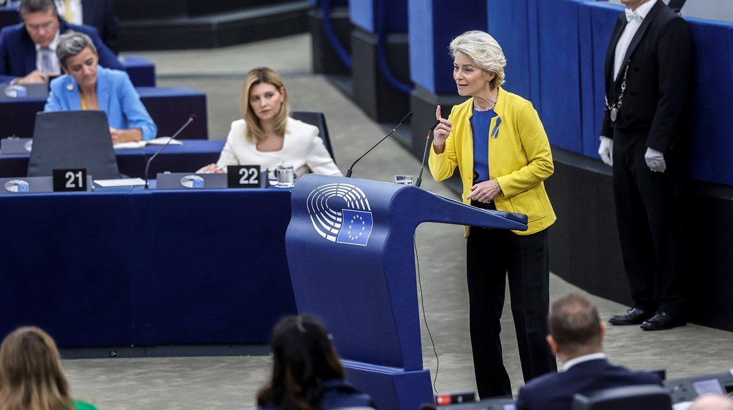 EU-kommissionens ordförande Ursula von der Leyen håller i dag sitt linjetal.