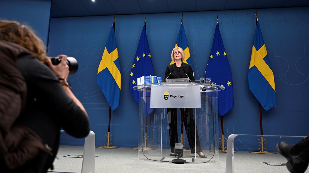 Budgetpropositionen för 2023 har förhandlats fram mellan regeringen och Sverigedemokraterna, och det är den första budgeten som Elisabeth Svantesson (M) lägger fram som finansminister.