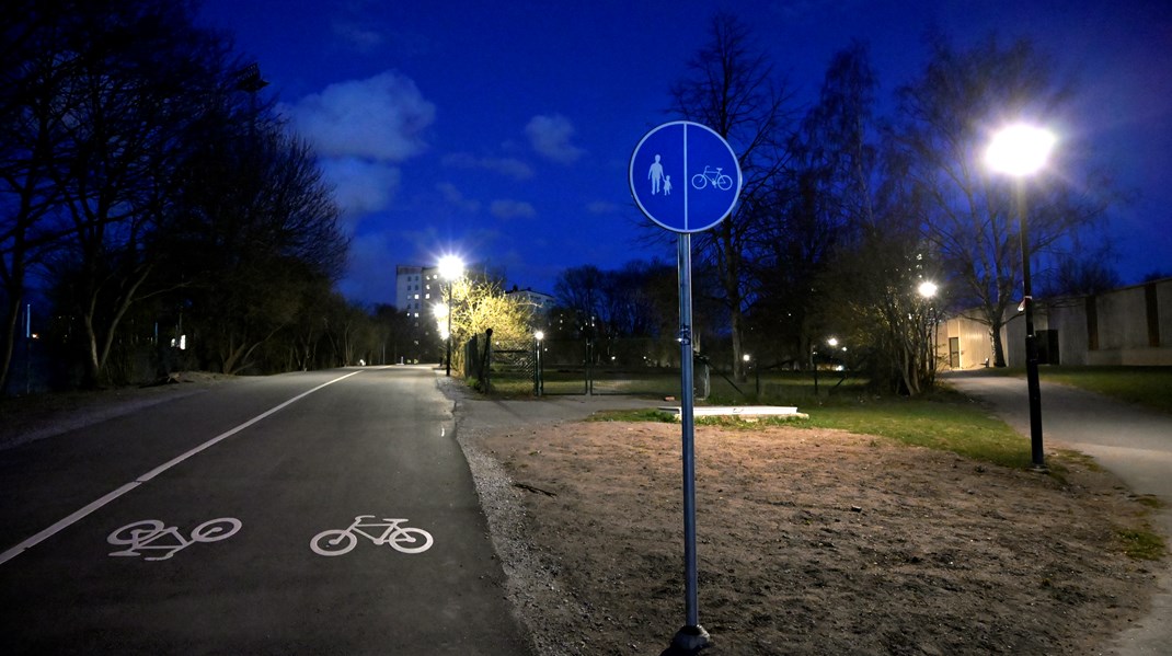 Myndighet samarbetar om cykelvägar med entreprenörer – ifrågasätts