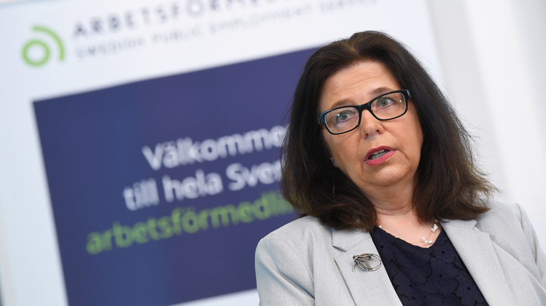 ”Det vi ser nu är att arbetskraftsbristen har ökat väldigt mycket hos de privata. Där är bristen historiskt hög”, säger Maria Mindhammar, Arbetsförmedlingens generaldirektör, till Altinget.