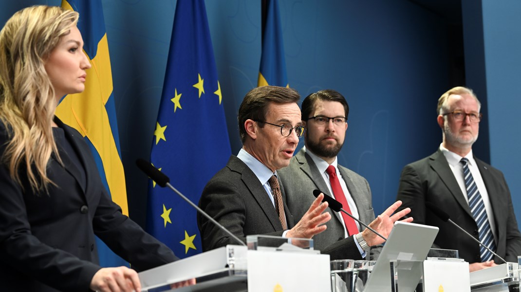 Statsminister Ulf Kristersson (M), energi- och näringsminister Ebba Busch (KD), arbetsmarknads- och integrationsminister Johan Pehrson (L) samt Sverigedemokraternas partiledare Jimmie Åkesson håller pressträff för att presentera ett så kallat trygghetspaket kopplat till Tidöavtalet.