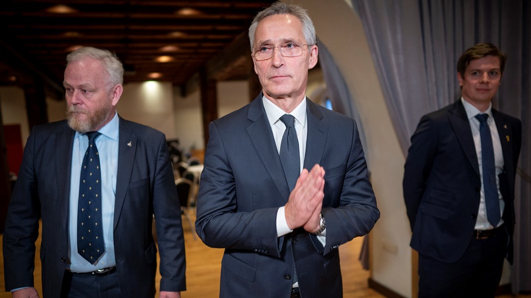 Jens Stoltenberg: ”Vapen är vägen till fred i Ukraina”