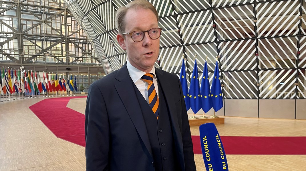 Utrikesminister Tobias Billström inleder veckan i Bryssel. 