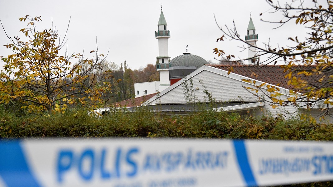 En del av de intervjuade känner sig utpekade eller misstänkliggjorda, säger professor Johan von Essen om den förstudie som han har varit med och gjort på uppdrag av Myndigheten för stöd till trossamfund inför en kommande utredning. (Bilden är från Islamic center i Malmö, som i november 2020 tog fick ett misstänkt föremål skickat till sig med posten.)