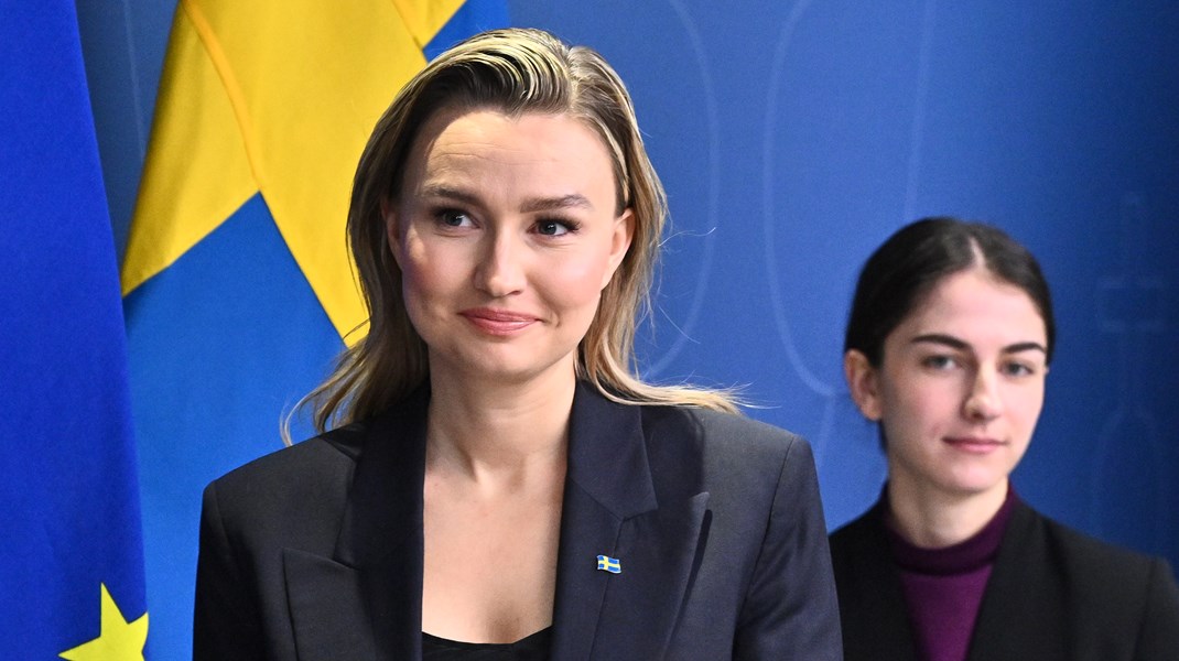 Energi- och näringsminister Ebba Busch (KD) tillsammans med klimat- och miljöminister Romina Pourmokhtari (L) höll på onsdagen en pressträff om regeringens första 100 dagar med fokus på klimat- och energipolitiken.