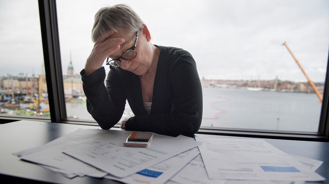 Storföretagen rullar på som ingenting har hänt när småföretag tvingas i konkurs