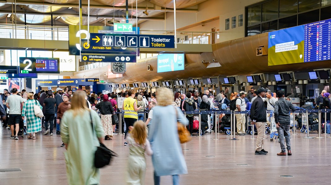 Kasta inte Arlanda framför bussen, Socialdemokraterna