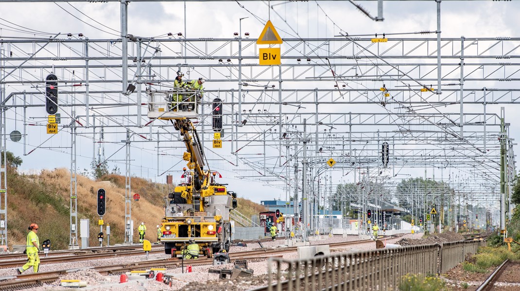 Hur hög ska pressen vara på att få klart de prioriterade projekten för transportinfrastrukturen i EU? 