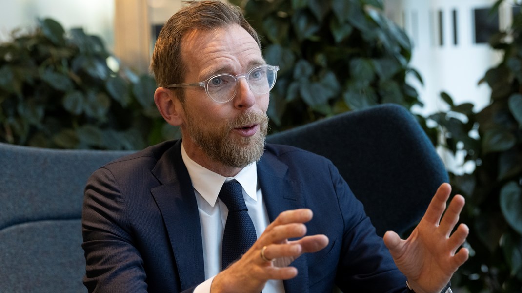 Socialministern bemöter Tidökritiken: ”Jag är internationalist”