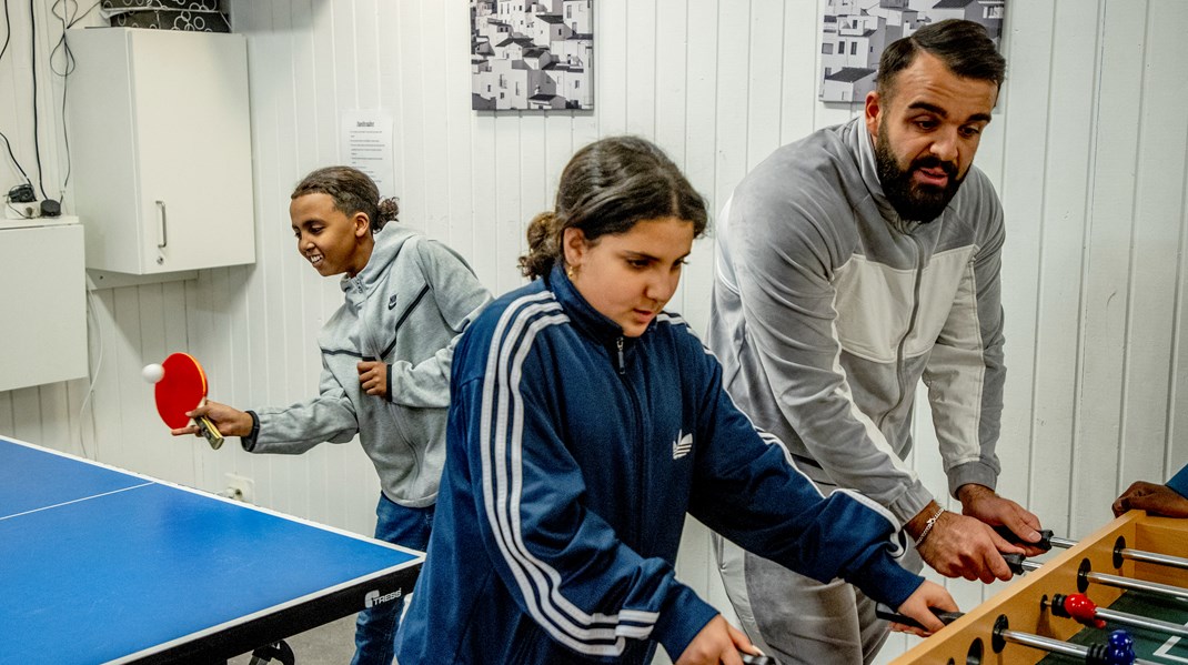 Unga i socioekonomiskt utsatta områden besöker fritidsgårdar i större utsträckning än unga generellt, skriver debattören.