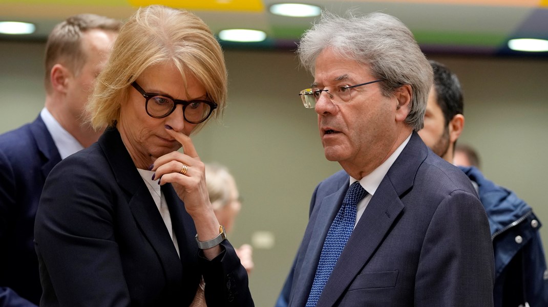 EU:s ekonomikommissionär Paolo Gentiloni tillsammans med Sveriges finansminister Elisabeth Svantesson (M).