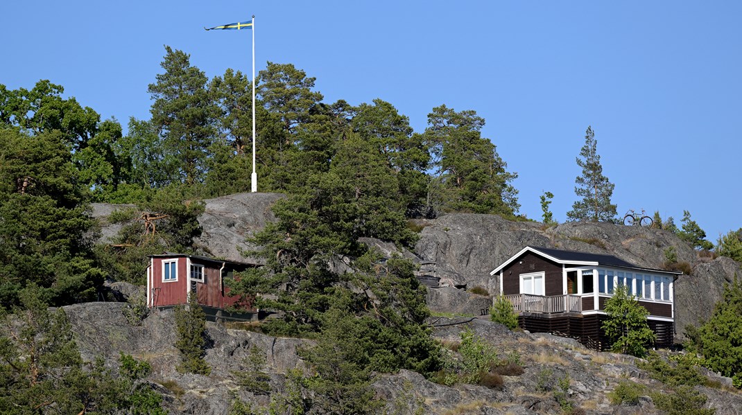 Sommarhus och hemtjänst kan bli en svår kombination.