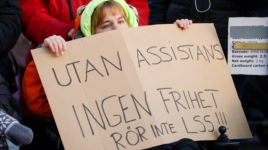 Bilden är från en manifestation arrangerad på internationella funktionshindersdagen. 