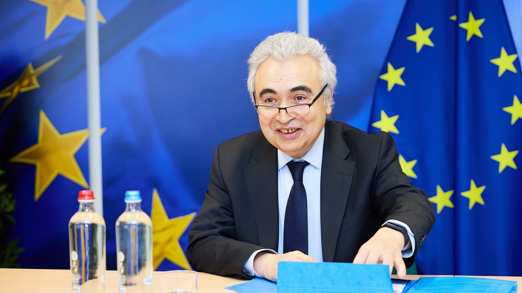 IEA:s Fatih Birol har ett flertal gånger pekat på hur EU bör agera för att nå klimatmålen. Nu presenteras en uppdaterad analys av vägen framåt för hela världen. 