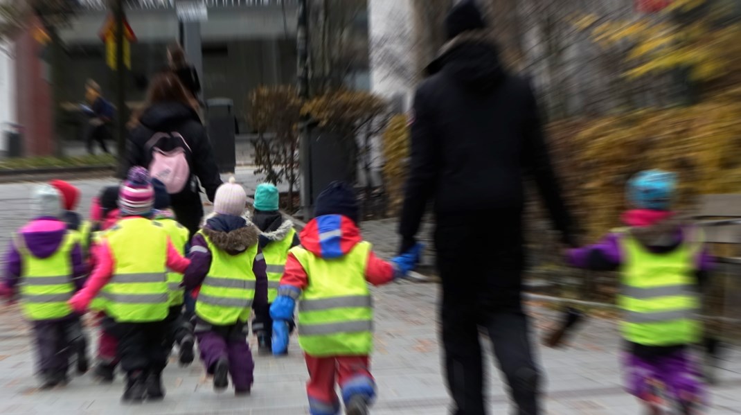 Barn måste skyddas från hederskulturens oskulds- och kyskhetsnormer, skriver debattören.