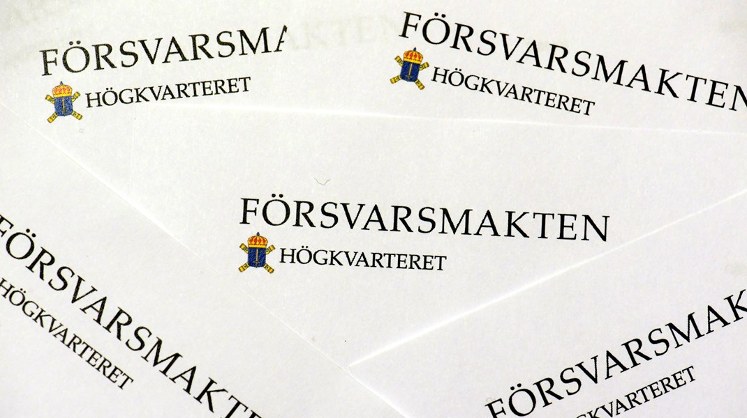 Den nuvarande regeringen med stöd av Sverigedemokraterna har ärvt en Försvarsmakt som har brist på personal, personlig utrustning och en lång startsträcka, trots försvarsbeslutet från 2015 när Socialdemokraterna efter Rysslands annektering av Krim äntligen insåg att det svenska försvaret måste stärkas, skriver debattörerna.