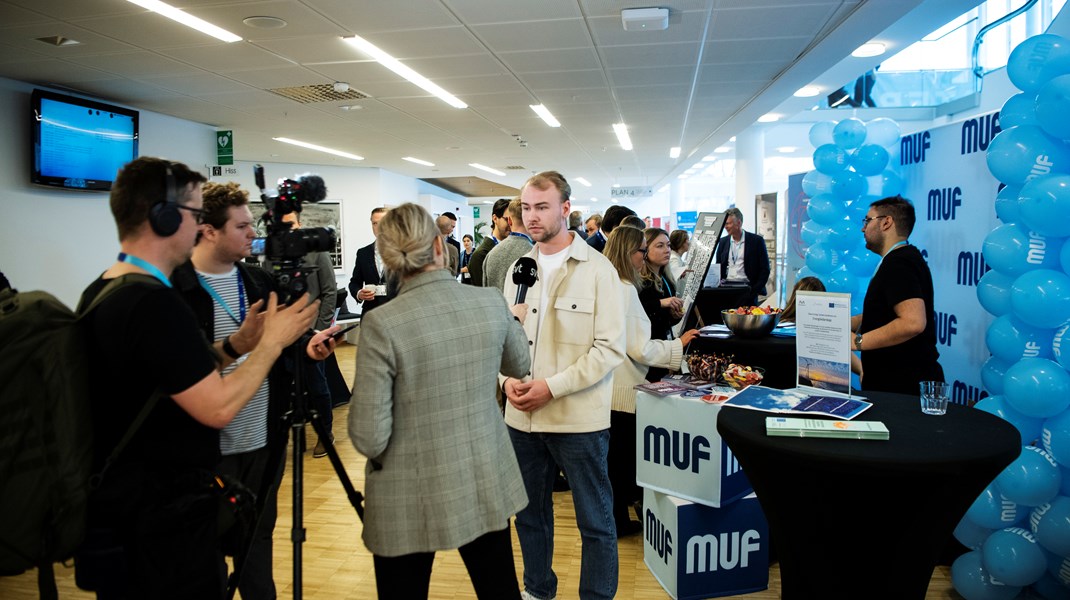 Moderata ungdomsförbundets ordförande Douglas Thor är nöjd med partistämmans beslut.