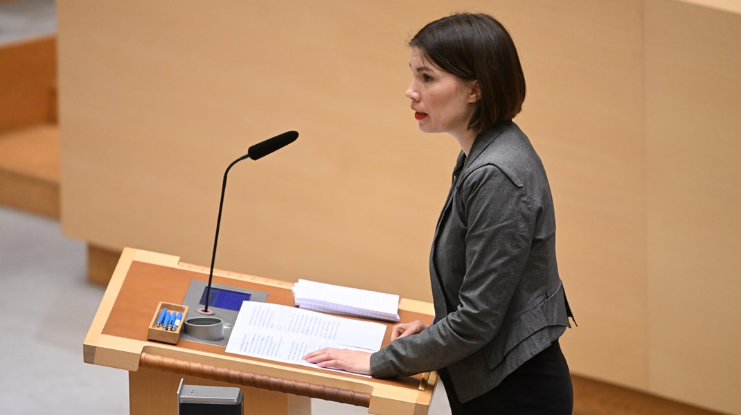 MP kräver riksdagsdebatt om barn i kriminella nätverk