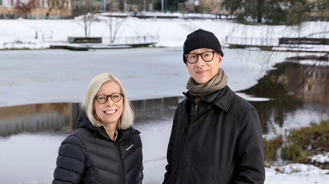 Avgående rektor Sofia Lundberg tillsammans med nya rektorn Mats Bergman.